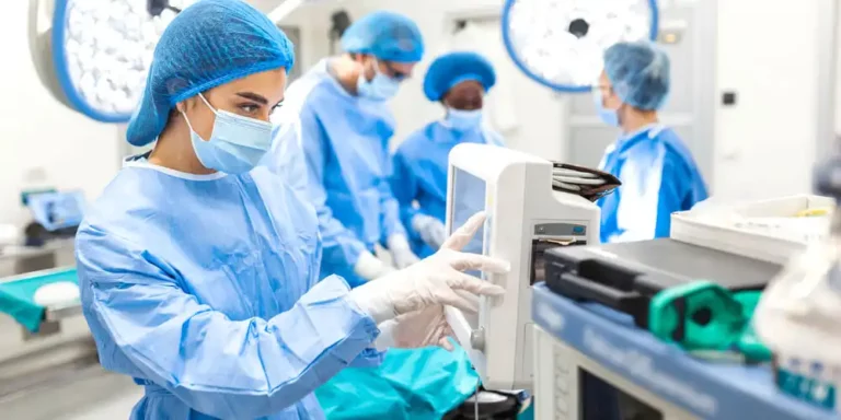 Understanding the role of an Internist in your healthcare healthcare