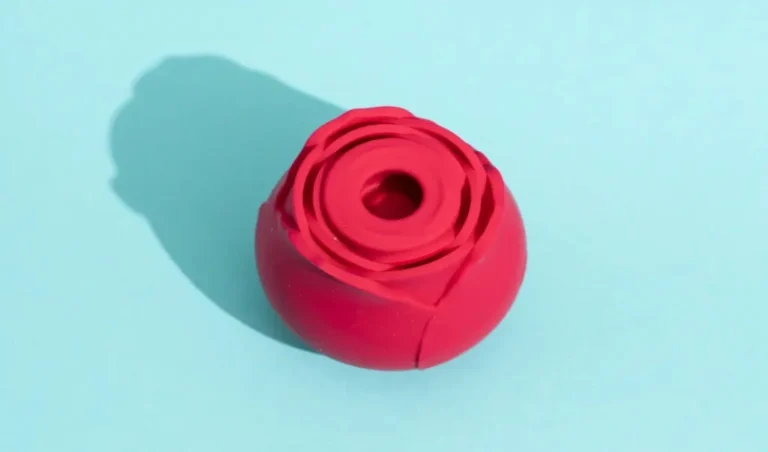 rose toy