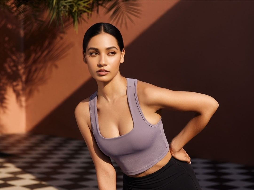From the Gym to the Streets: How Athleisure Wear Redefines Workout Clothing
